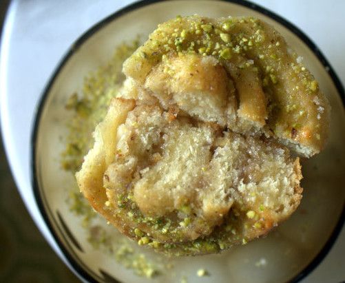 baklava, sticky bun, yeast dough, big fat greek wedding, pistachios