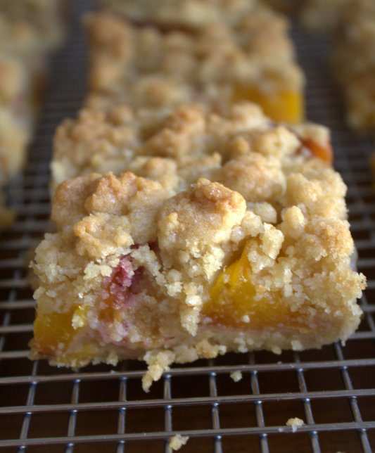 peach shortbread bars